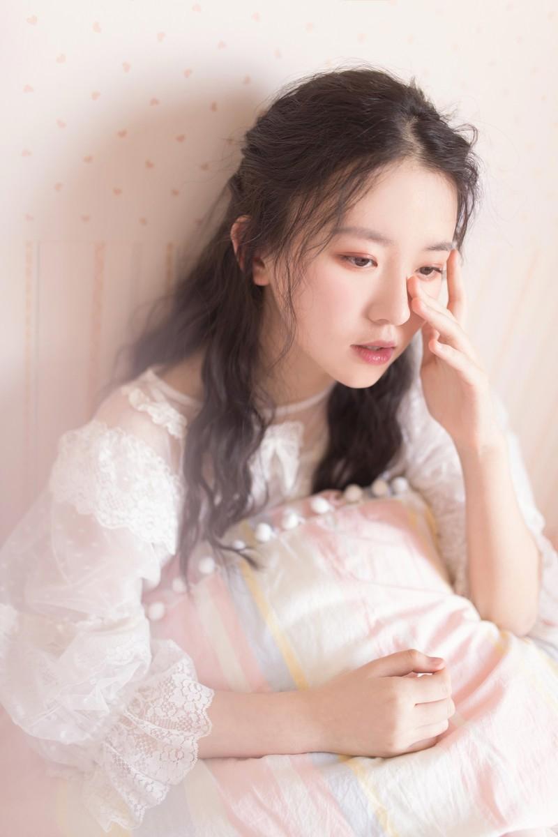 年终总结会议主持词